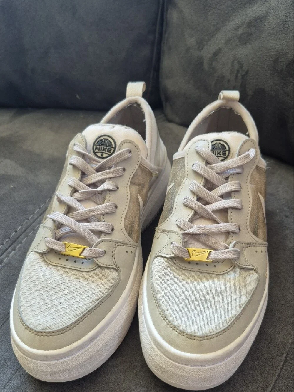 Casual Women Low-Top Sneakers in Light Beige